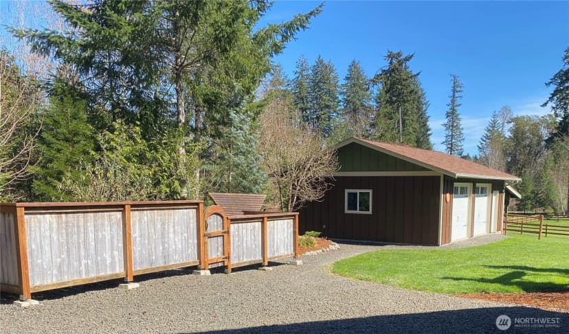 Property photo for 7436 Gallagher Cove Road Nw, Olympia photo 12