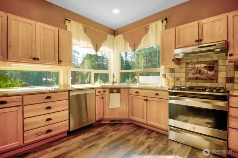Property photo for 7436 Gallagher Cove Road Nw, Olympia photo 27