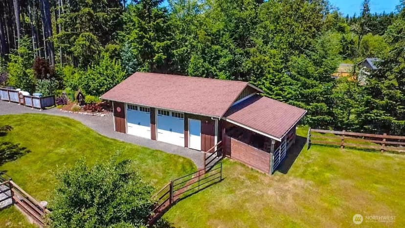 Property photo for 7436 Gallagher Cove Road Nw, Olympia photo 15