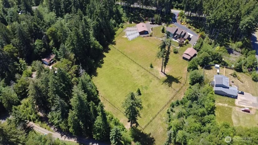 Property photo for 7436 Gallagher Cove Road Nw, Olympia photo 17