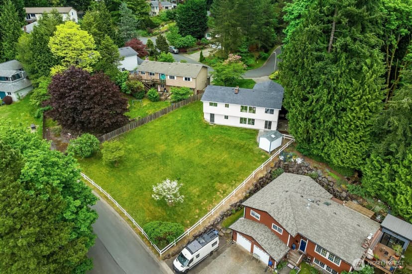 Property photo for 17813 147th Place Ne, Woodinville photo 28