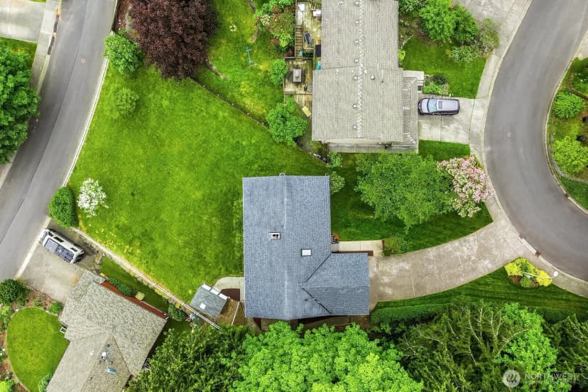 Property photo for 17813 147th Place Ne, Woodinville photo 27