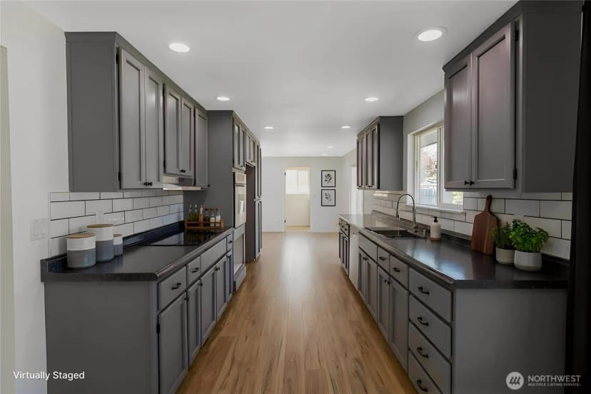 Property photo for 11220 Se 212th Street, Kent photo 6