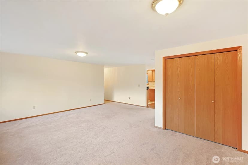 Property photo for 112 Whitewater Way, Morton photo 3