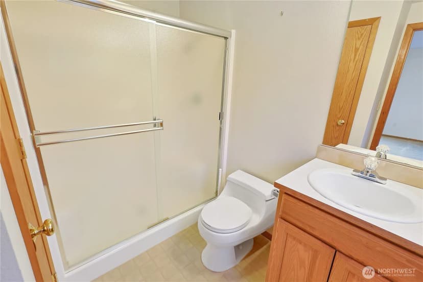 Property photo for 112 Whitewater Way, Morton photo 9