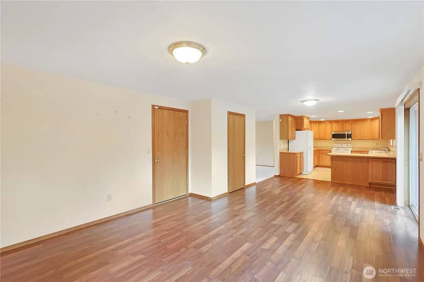 Property photo for 112 Whitewater Way, Morton photo 5