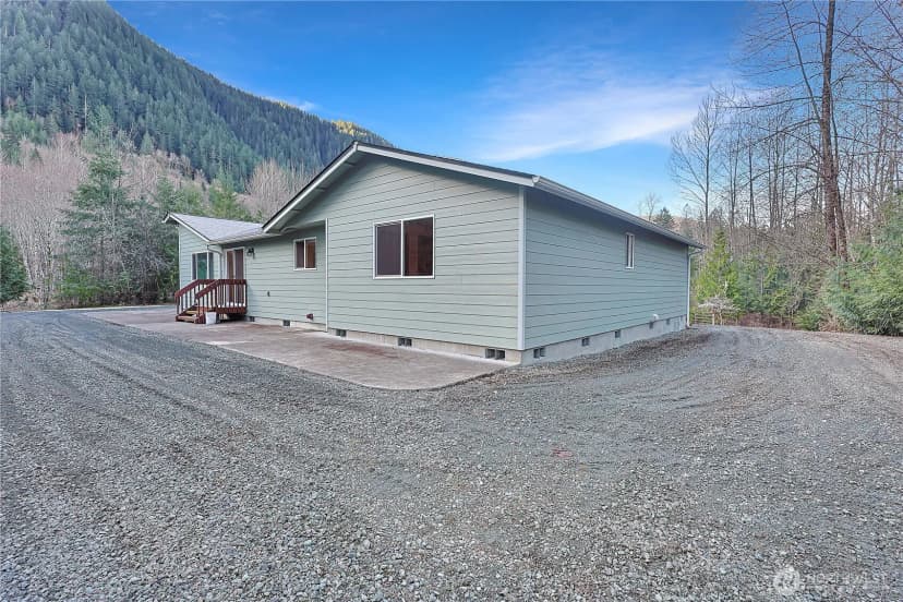 Property photo for 112 Whitewater Way, Morton photo 22