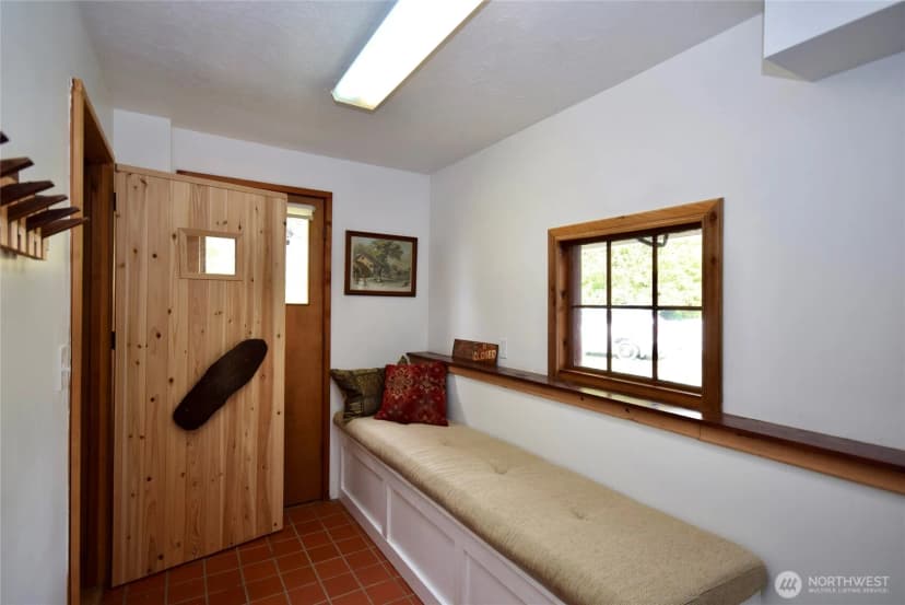 Property photo for 1734 Woodcock Road, Sequim photo 16