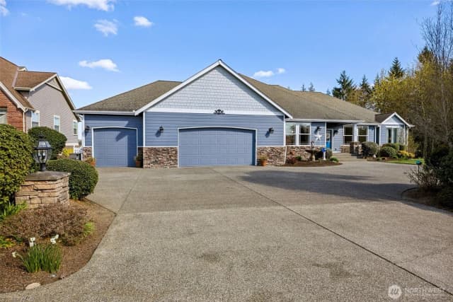 Property photo for 11842 Parkview Court Sw, Olympia photo 3