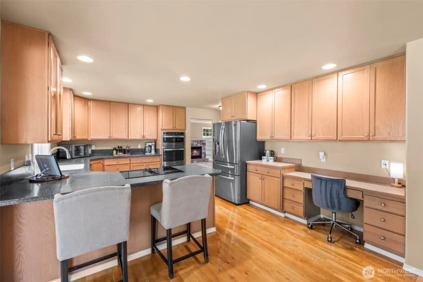 Property photo for 2016 Golden Maples Court Nw, Olympia photo 14