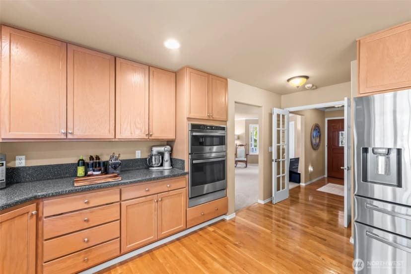 Property photo for 2016 Golden Maples Court Nw, Olympia photo 11