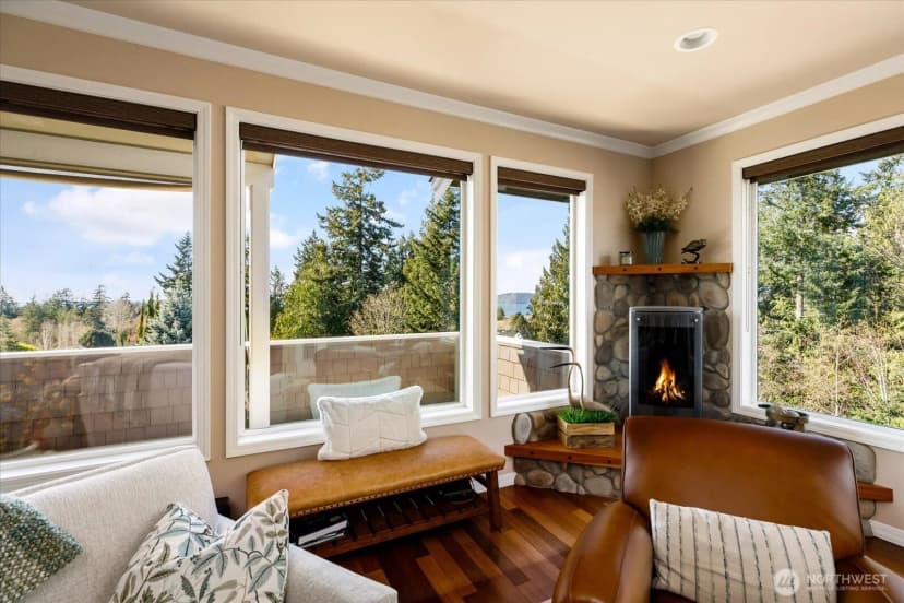 Property photo for 3913 W 12th Street, Anacortes photo 13