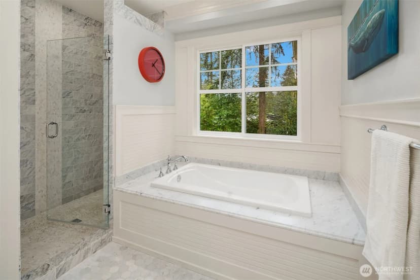 Property photo for 10611 Se 20th Street, Bellevue photo 16