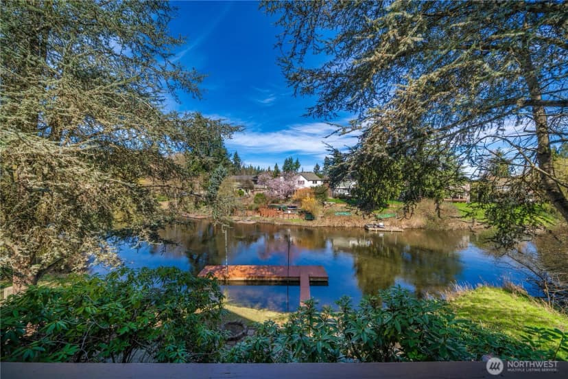Property photo for 11028 E Riverside Drive, Bothell photo 33