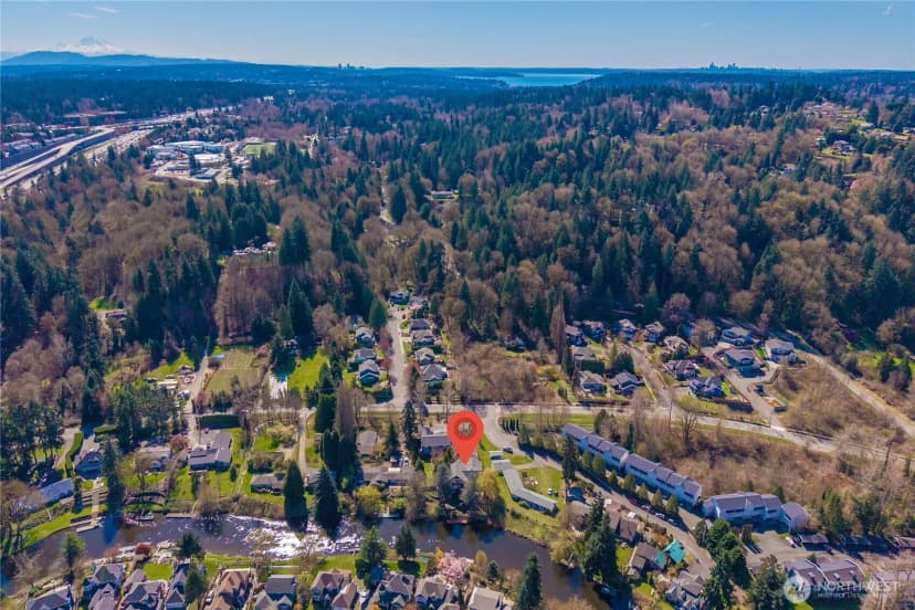 Property photo for 11028 E Riverside Drive, Bothell photo 37