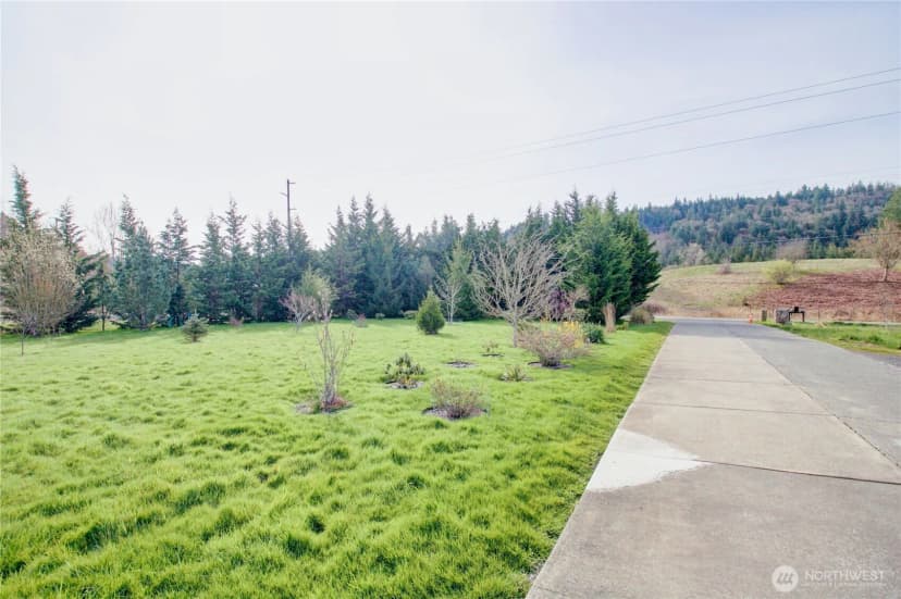 Property photo for 1946 Mount Baker Highway, Bellingham photo 30