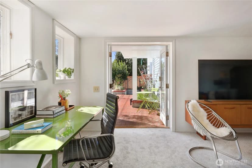 Property photo for 901 11th Avenue E, Seattle photo 33