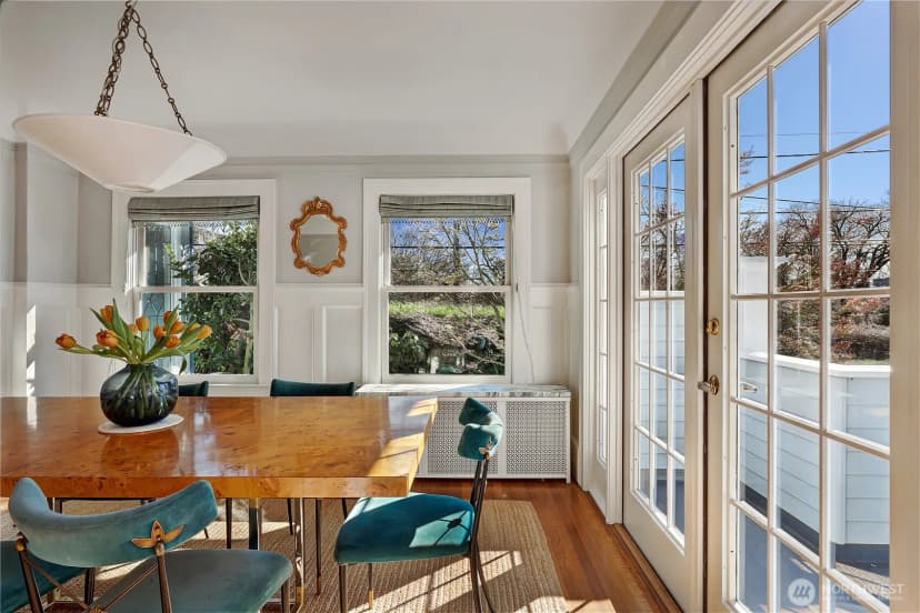 Property photo for 901 11th Avenue E, Seattle photo 14