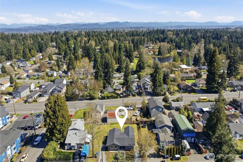 Property photo for 12210 1st Avenue Sw, Burien photo 35