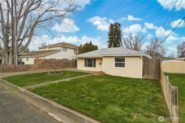 Property photo for 1551 J, Walla Walla photo 3
