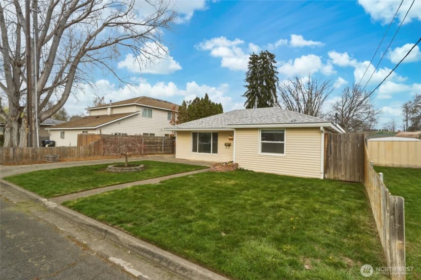 Property photo for 1551 J, Walla Walla photo 3