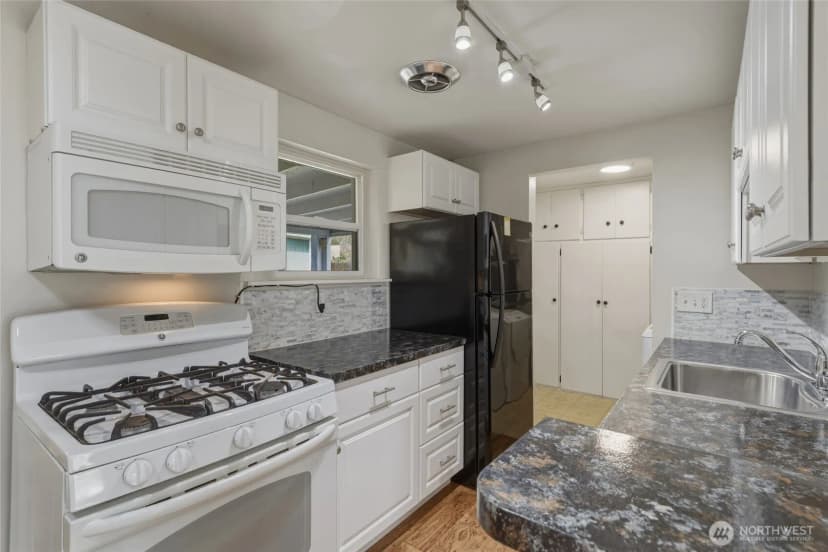 Property photo for 1551 J, Walla Walla photo 11