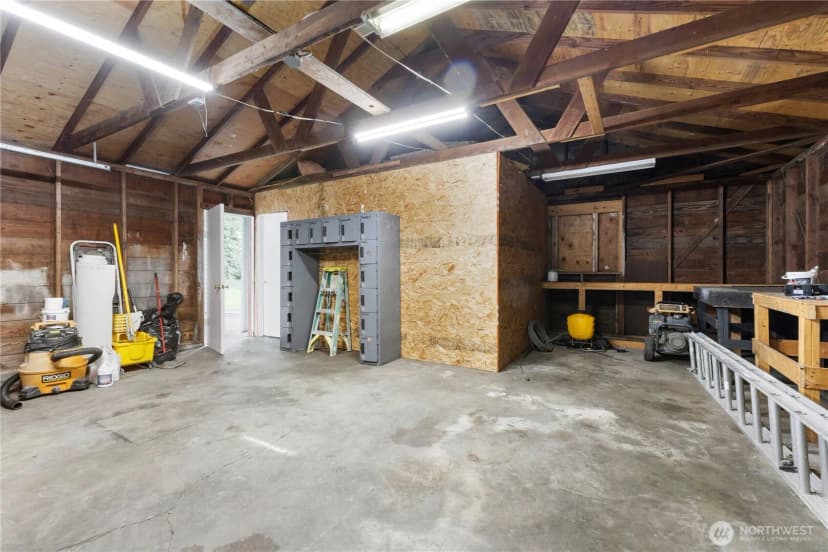 Property photo for 10114 Canyon Road E, Puyallup photo 24