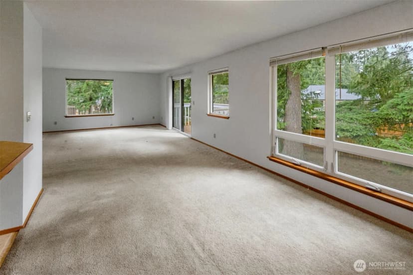 Property photo for 14025 61st Place W, Edmonds photo 8