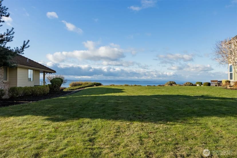Property photo for 14025 61st Place W, Edmonds photo 13