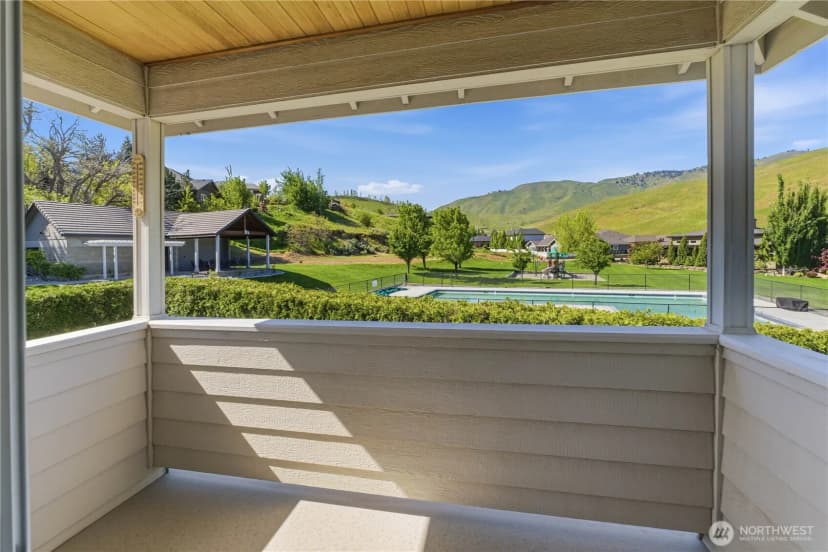 Property photo for 2011 Maiden Lane, Wenatchee photo 30