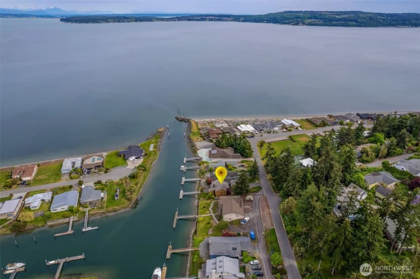 Property photo for 2180 Cove Drive, Oak Harbor photo 38