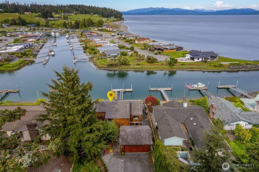 Property photo for 2180 Cove Drive, Oak Harbor photo 37