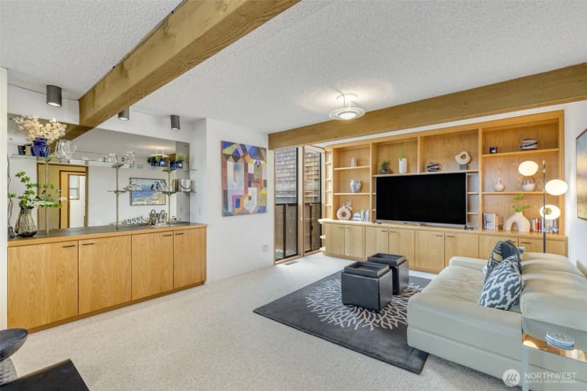 Property photo for 2180 Cove Drive, Oak Harbor photo 20