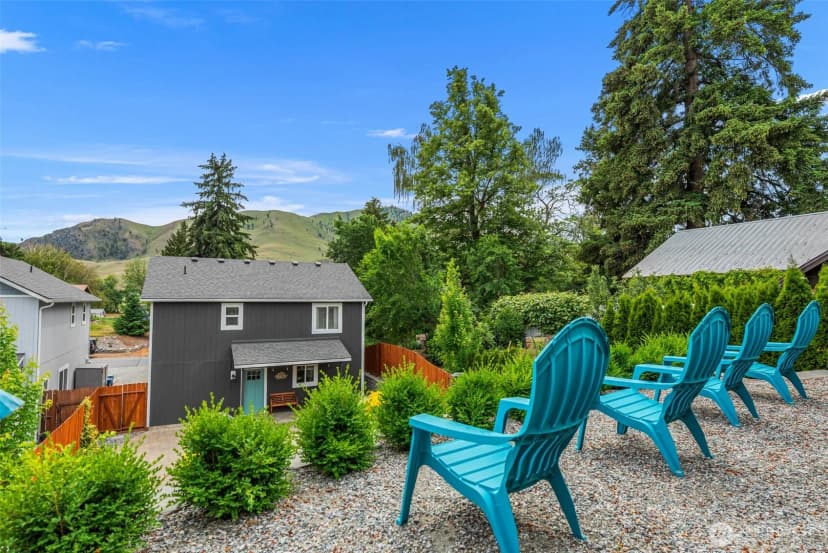 Property photo for 617 E Wapato Avenue, Chelan photo 30