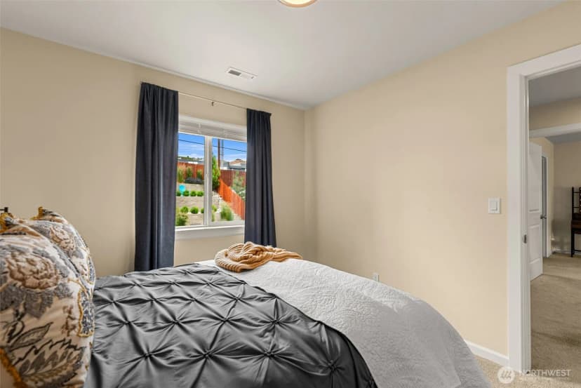 Property photo for 617 E Wapato Avenue, Chelan photo 19
