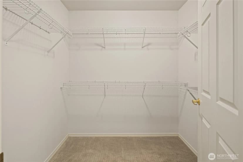 Property photo for 4133 224th Place Se #302, Issaquah photo 21