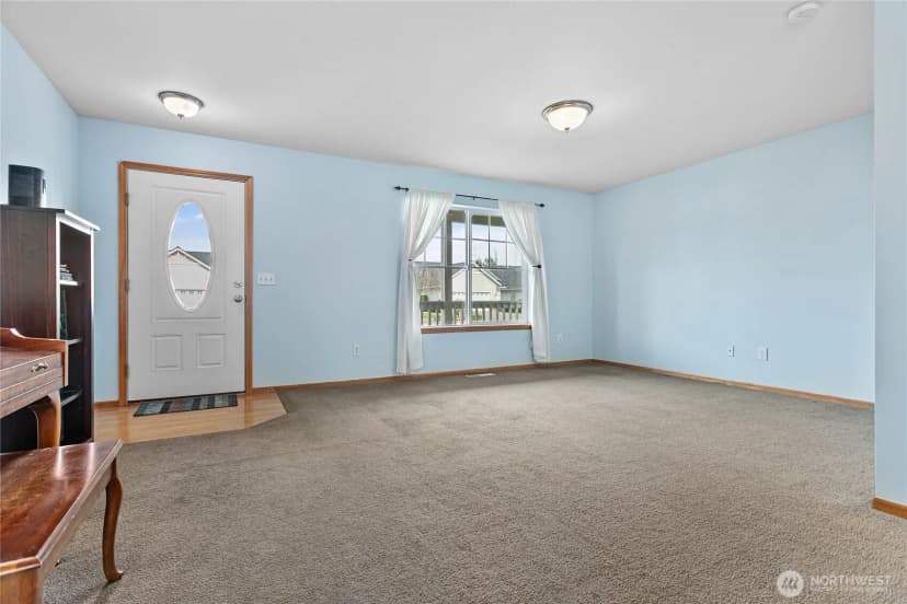 Property photo for 1162 Aaron Drive, Lynden photo 2
