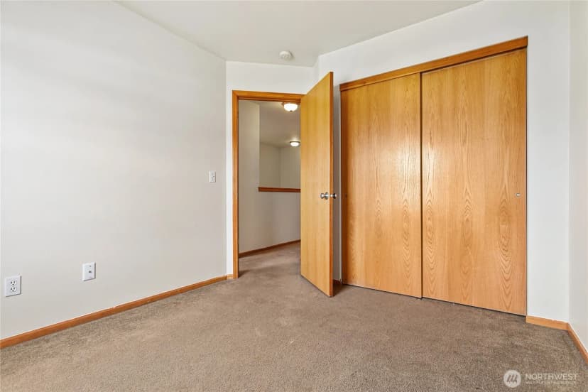 Property photo for 1162 Aaron Drive, Lynden photo 18