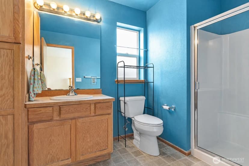 Property photo for 1162 Aaron Drive, Lynden photo 17