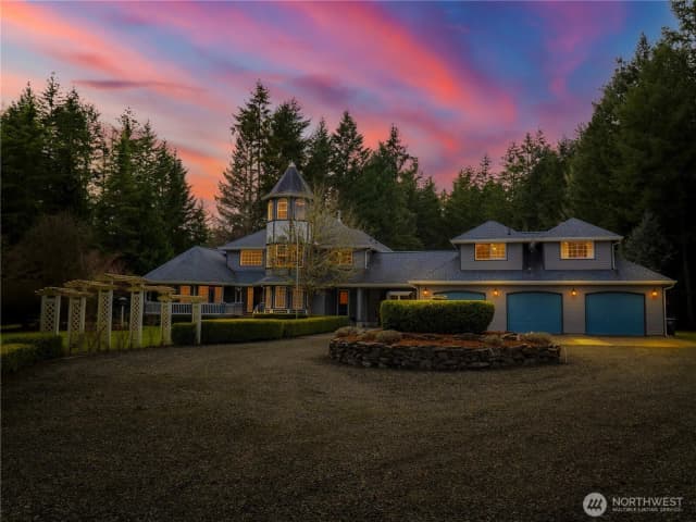 Property photo for 34914 27th Avenue E, Roy