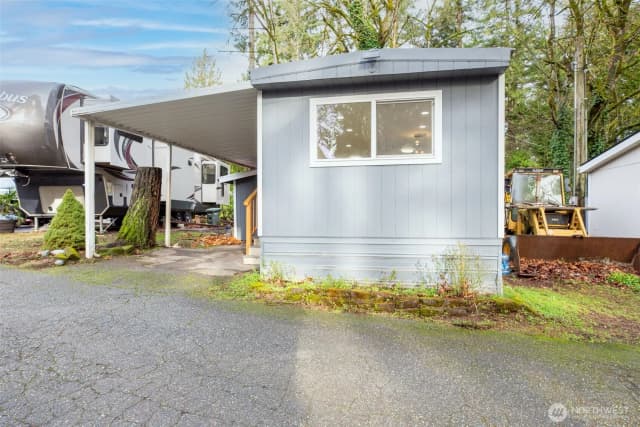 Property photo for 100 228th St Se #19-b, Bothell photo 2