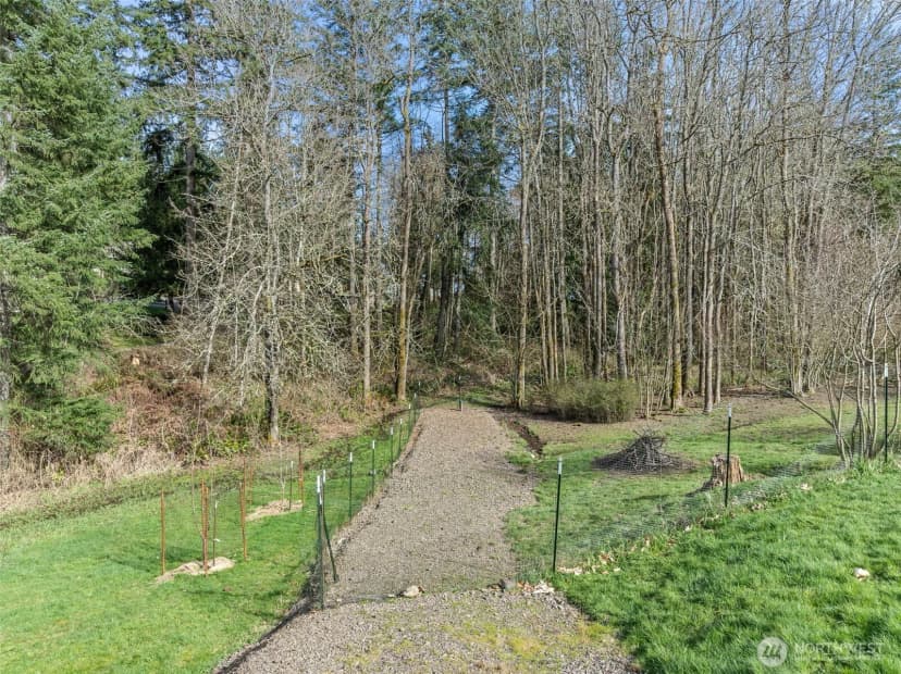 Property photo for 19536 Abbey Lane Se, Bucoda photo 36