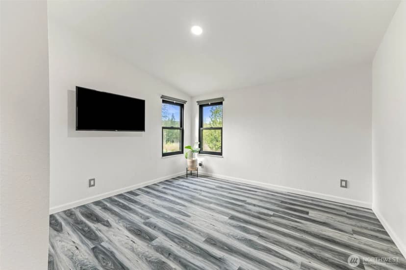 Property photo for 19536 Abbey Lane Se, Bucoda photo 23