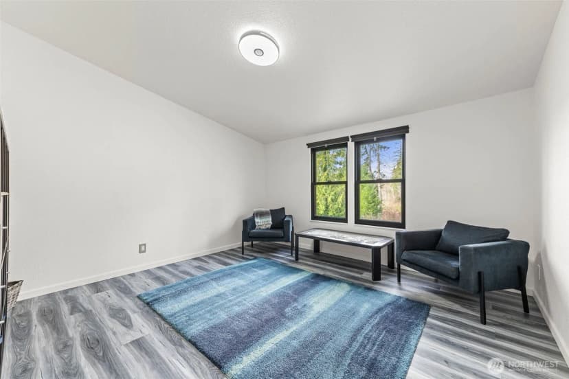 Property photo for 19536 Abbey Lane Se, Bucoda photo 19