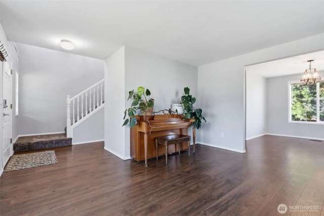 Property photo for 728 E Heritage Loop, La Center photo 4