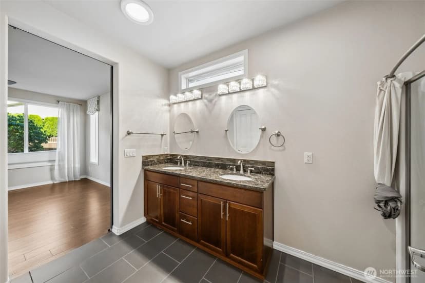 Property photo for 14509 Knoll Park Drive E, Bonney Lake photo 19