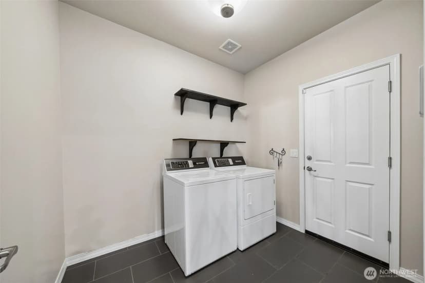 Property photo for 14509 Knoll Park Drive E, Bonney Lake photo 21