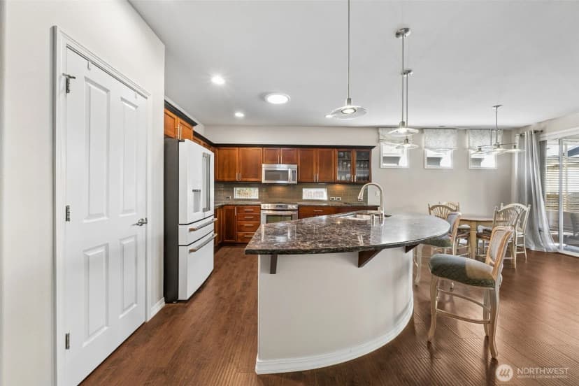Property photo for 14509 Knoll Park Drive E, Bonney Lake photo 8