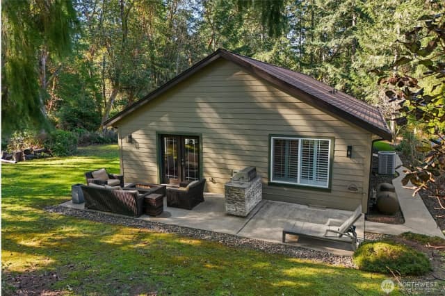 Property photo for 10315 Riviera Drive, Anderson Island photo 3