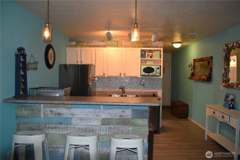 Property photo for 304 14th Street Nw #315, Long Beach photo 4